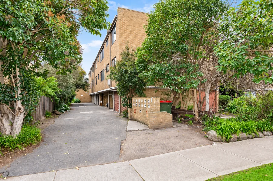 Investment unit in Footscray, VIC, bought for a Fairway client